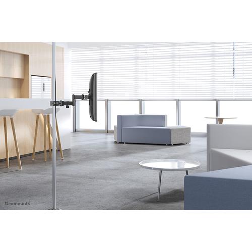 Neomounts beweegbare TV-paalsteun tot 32 inch