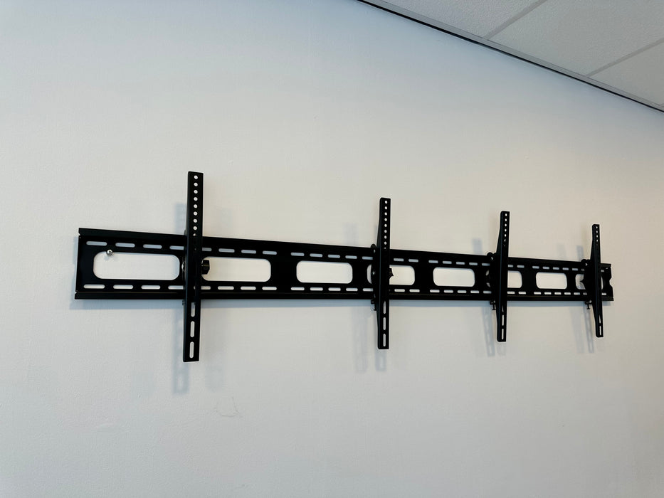 Wolff Mount Dubbele universele TV Muurbeugel |Counter rail |2 schermen |Kantelbaar |2 meter