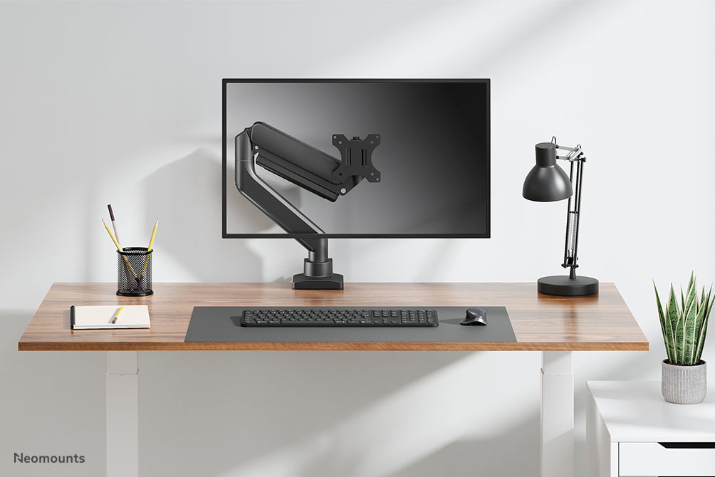 Neomounts DS70-450BL1 full motion monitor bureausteun voor 17-42 inch schermen - Zwart