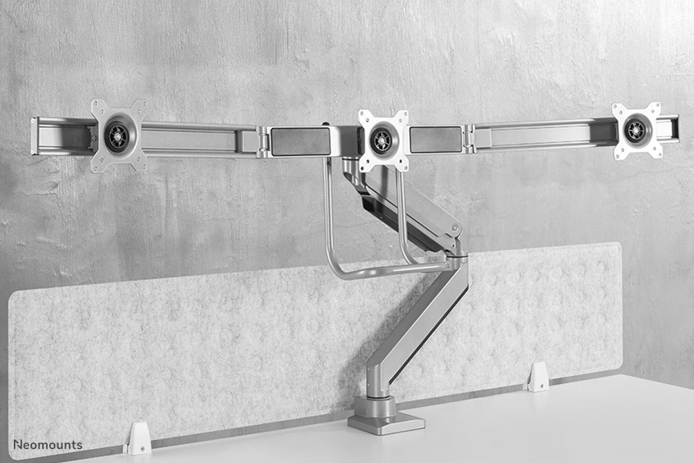 Neomounts NM-D775DX3 zilver is een gasgeveerde bureausteun met crossbar en hendel voor flat screens t/m 27 inch (68,6 cm).