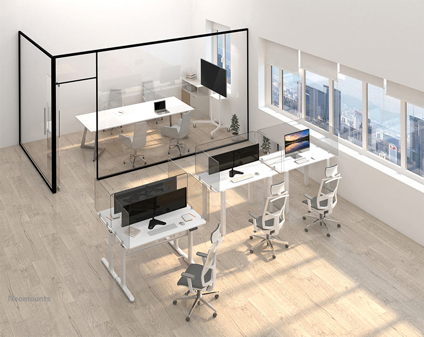 Neomounts NS-GLSPROTECT120 is een duurzaam glazen scherm van 120 cm dat afstandsbescherming biedt op de werkvloer - Gehard, transparant glas, 100% recyclebaar